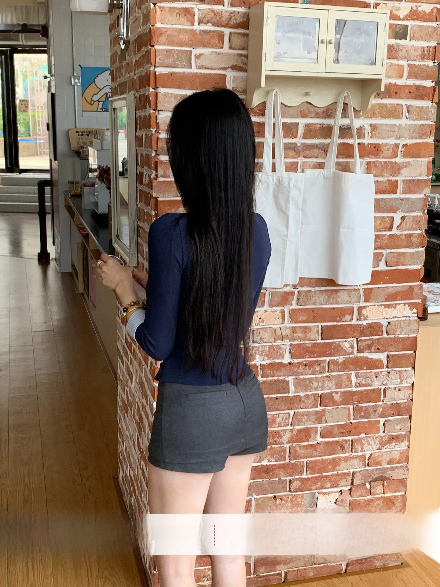 Low Waist Woolen Skirt Women's Half-length Frock Double Layered Side Slit Casual Daily O Type Skirt for Young Ladies
Low Waist Woolen Skirt Women's Half-length Frock Double Layered Side Slit Casual Daily O Type Skirt for Young Ladies