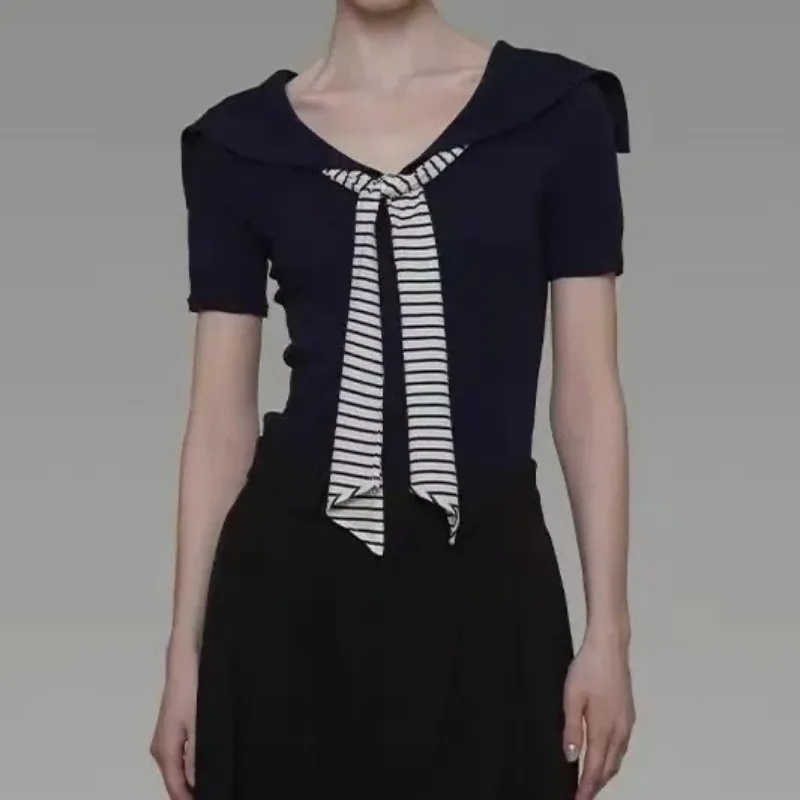 Women's Sailor Collar Short Sleeve Knit Top with Striped Tie Navy Style V-Neck Blouse for Casual Wear
Women's Sailor Collar Short Sleeve Knit Top with Striped Tie Navy Style V-Neck Blouse for Casual Wear