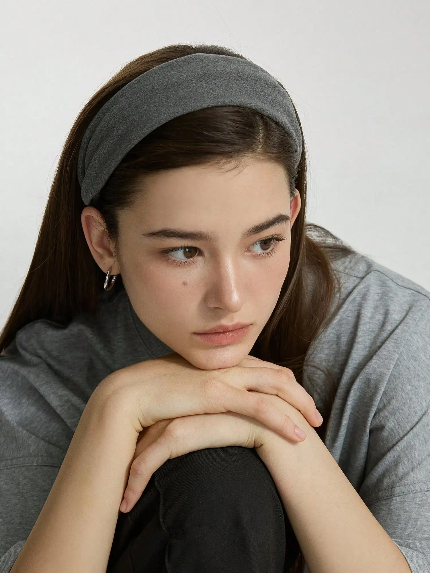 1pc Gray Wide-Brimmed Toothed Headband, Versatile High Crown Hair Band Hair Hoop,Summer,Holiday,Travel
1pc Gray Wide-Brimmed Toothed Headband, Versatile High Crown Hair Band Hair Hoop,Summer,Holiday,Travel