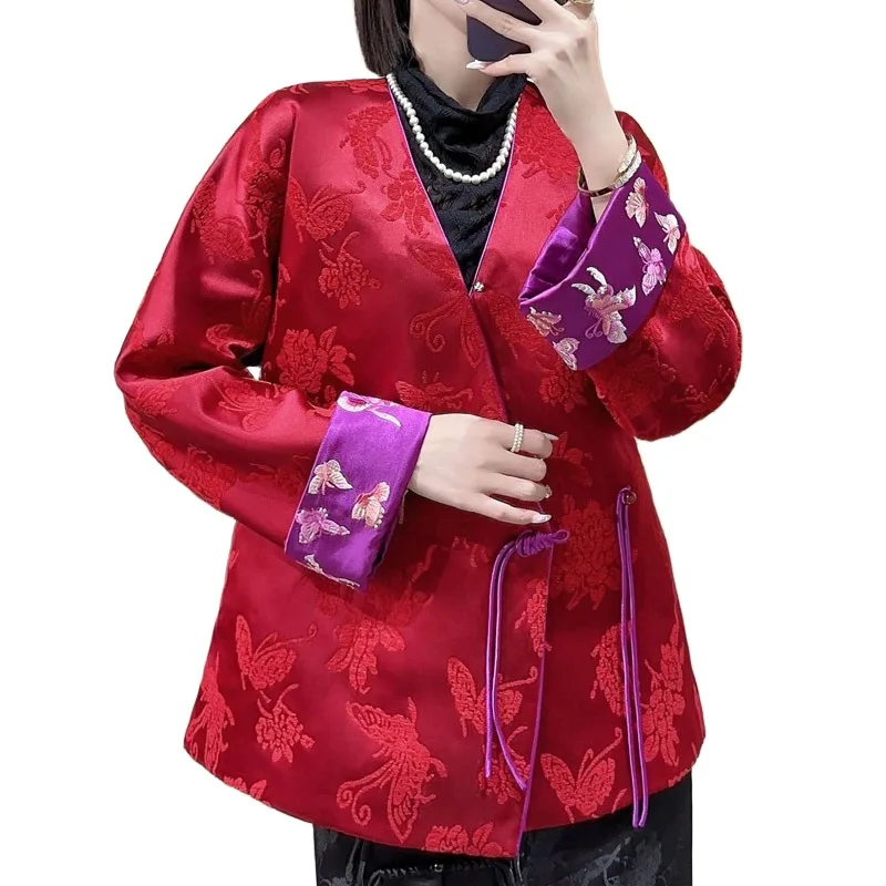 China New Year Women Autumn Jacket Top Patchwork Acetate Embroidery Butterflies in Love with Flowers Lady Loose Red Coat S-XXL
China New Year Women Autumn Jacket Top Patchwork Acetate Embroidery Butterflies in Love with Flowers Lady Loose Red Coat S-XXL