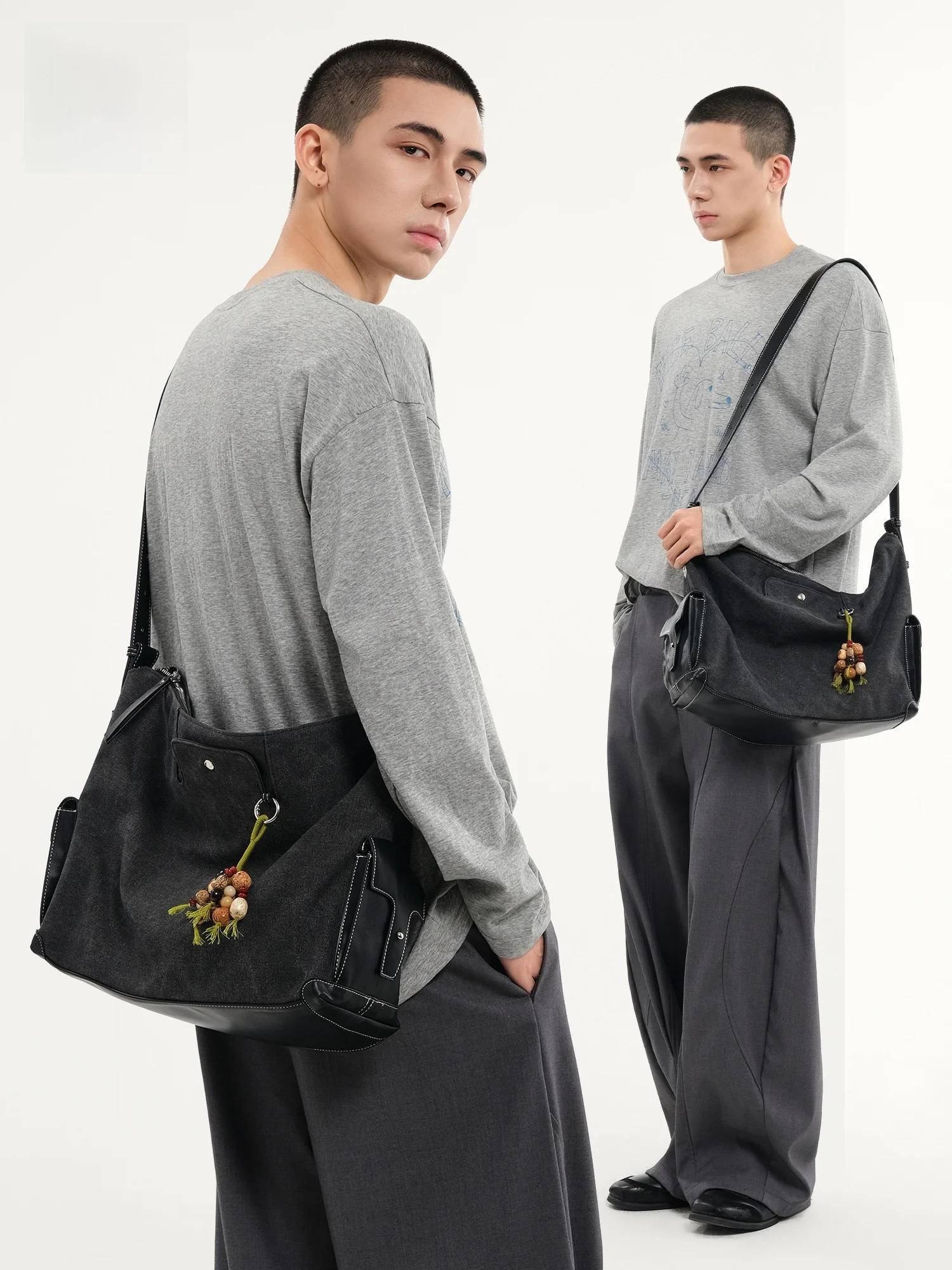 Casual Washed Canvas Crossbody Bag Unisex Large Capacity Simple Style Spring Summer OOTD Versatile Hobo Bag for Young Men
Casual Washed Canvas Crossbody Bag Unisex Large Capacity Simple Style Spring Summer OOTD Versatile Hobo Bag for Young Men