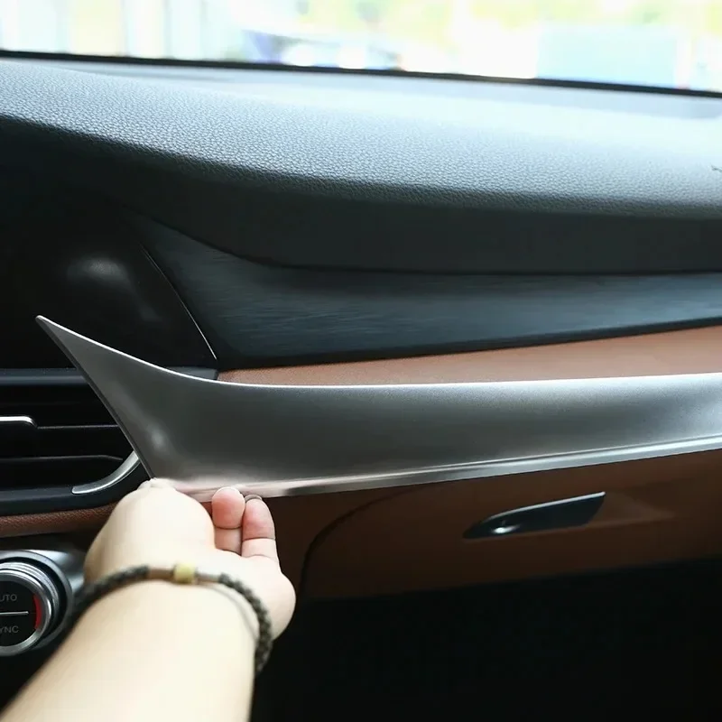 For Alfa Romeo Giulia 2017-2020 ABS Carbon Fiber Car Center Console Decoration Cover Trim Interior Car Accessories
For Alfa Romeo Giulia 2017-2020 ABS Carbon Fiber Car Center Console Decoration Cover Trim Interior Car Accessories