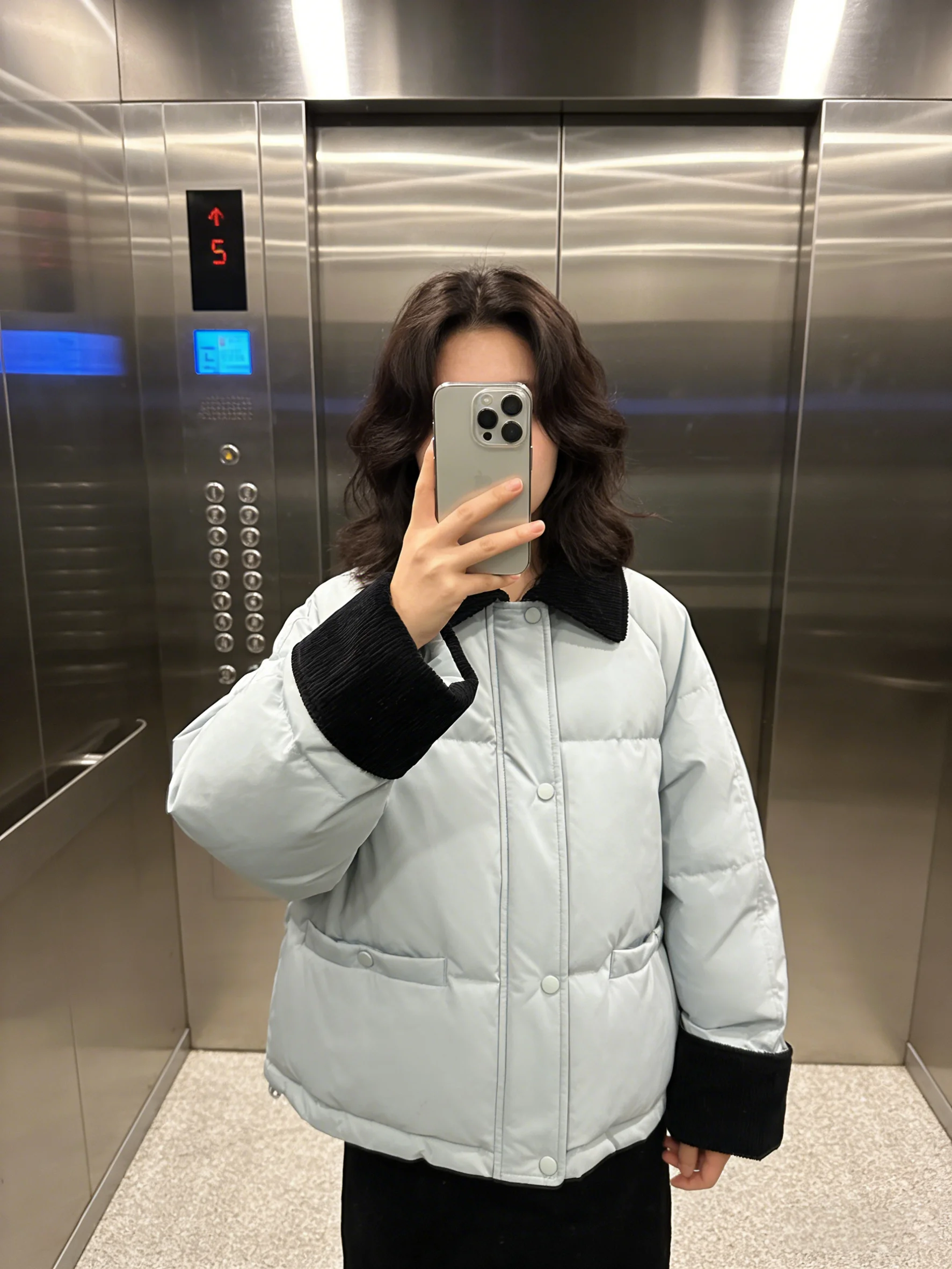 Korean Sle Color Blo Collar ort Cotton Jaet Women's Thi Warm Bread Coat Faionable Winter Outerwear
Korean Sle Color Blo Collar ort Cotton Jaet Women's Thi Warm Bread Coat Faionable Winter Outerwear