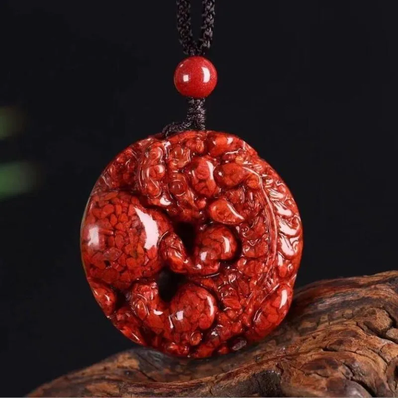 Новый кулон Pixiu из натуральной необработанной руды с кристаллами и песком, изысканный ретро-темперамент
Новый кулон Pixiu из натуральной необработанной руды с кристаллами и песком, изысканный ретро-темперамент