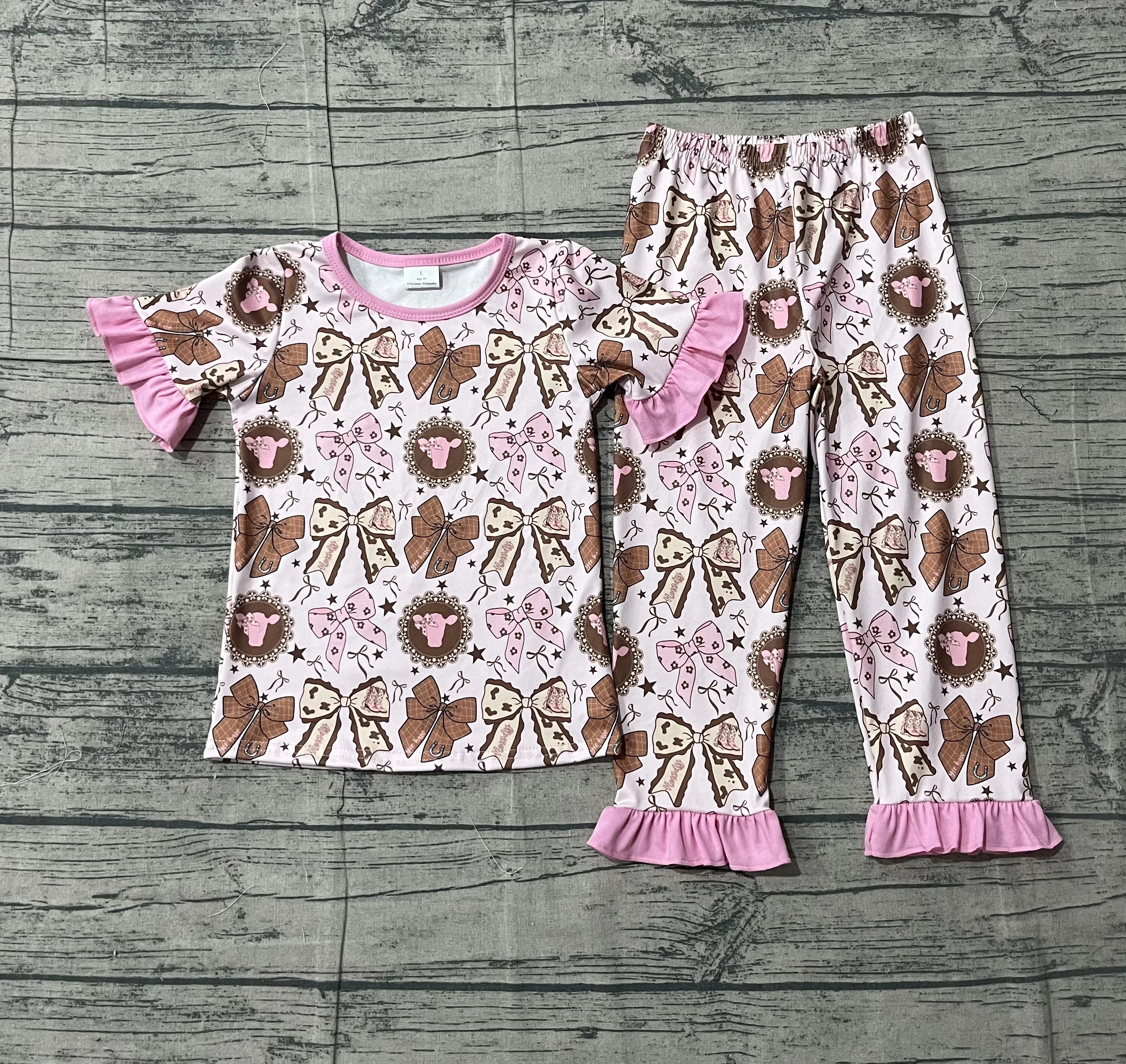 z0106-01 BSSO1754 Wholesale Boutique kids clothes boys embroidery boat short sleeve shorts Set Summer Children clothing
z0106-01 BSSO1754 Wholesale Boutique kids clothes boys embroidery boat short sleeve shorts Set Summer Children clothing