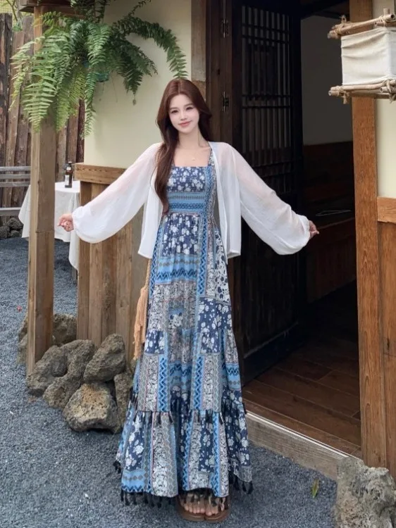plus Size Floral Print A-Line Dress Women's Summer New Style Belted Concealing Vintage Ethnic Wind Halter Neck Gown
plus Size Floral Print A-Line Dress Women's Summer New Style Belted Concealing Vintage Ethnic Wind Halter Neck Gown