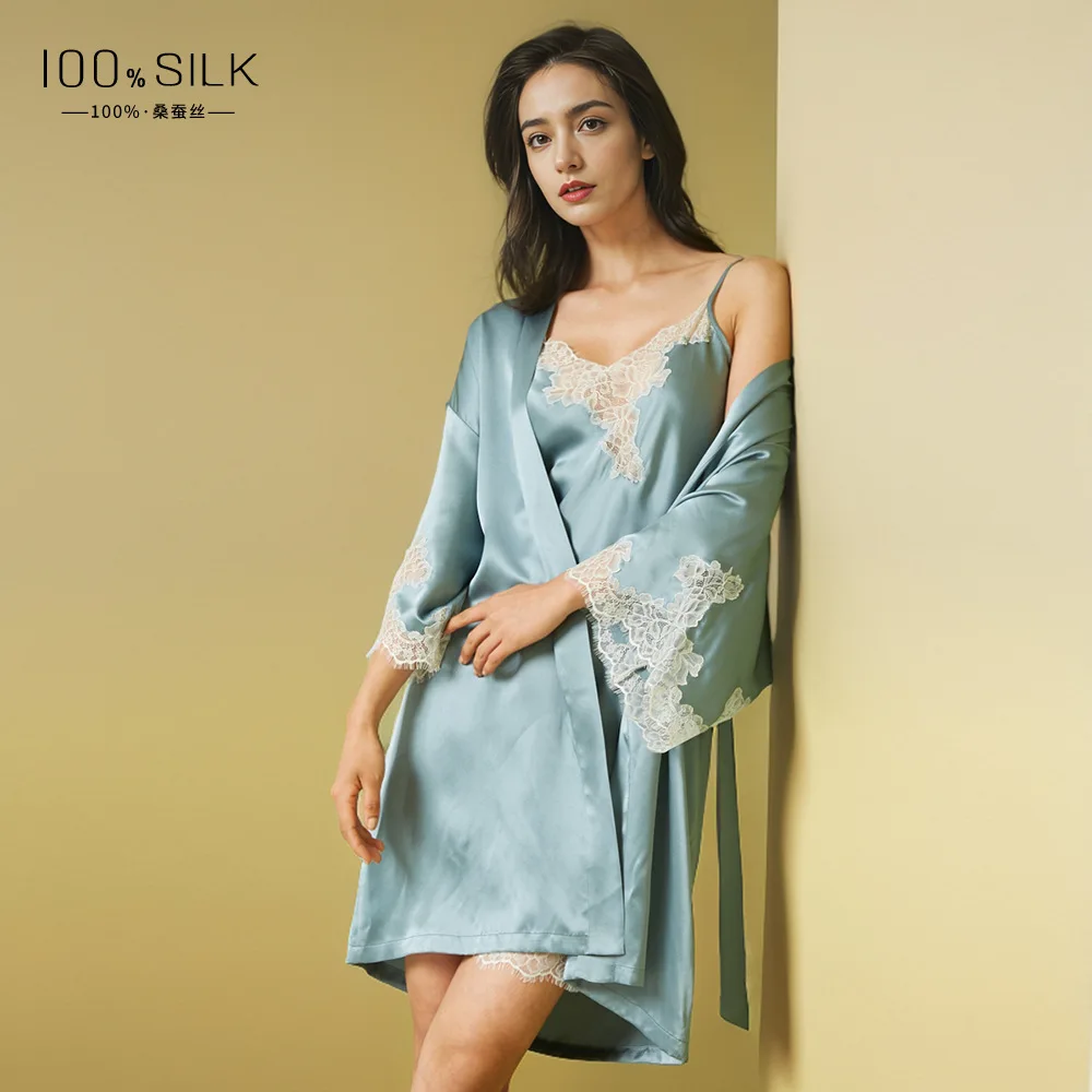 100% Mulberry Silk Robe Set 19MM Heavy Silk Robe & Gown Sets Luxury Lace Morning Robe Nightdress 2 Piece Women Sleepwear Set
100% Mulberry Silk Robe Set 19MM Heavy Silk Robe & Gown Sets Luxury Lace Morning Robe Nightdress 2 Piece Women Sleepwear Set