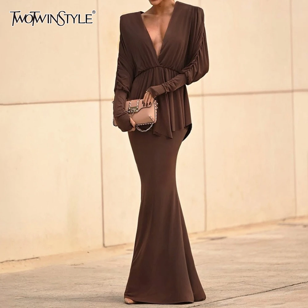 TWOTWINSTYLE модный сексуальный женский комплект из двух предметов с глубоким v-образным вырезом на плечах, плиссированный топ с длинными рукавами, облегающий костюм с длинной юбкой, женский
TWOTWINSTYLE модный сексуальный женский комплект из двух предметов с глубоким v-образным вырезом на плечах, плиссированный топ с длинными рукавами, облегающий костюм с длинной юбкой, женский
