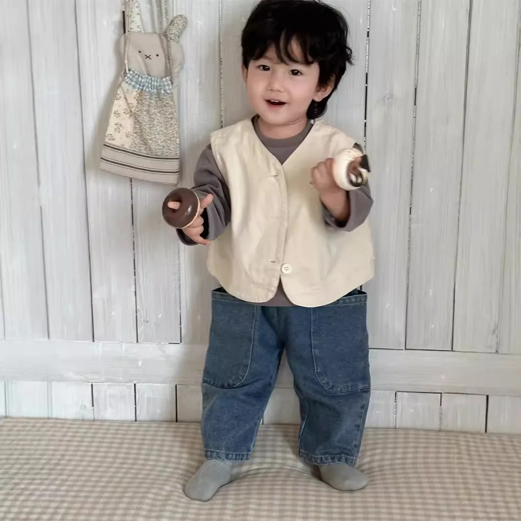2025 Autumn New Baby Sleeveless Vest Coat Solid Simple Infant Girl Casual Cardigan Cotton Toddler Boys Vest Jacket Baby Clothes
2025 Autumn New Baby Sleeveless Vest Coat Solid Simple Infant Girl Casual Cardigan Cotton Toddler Boys Vest Jacket Baby Clothes