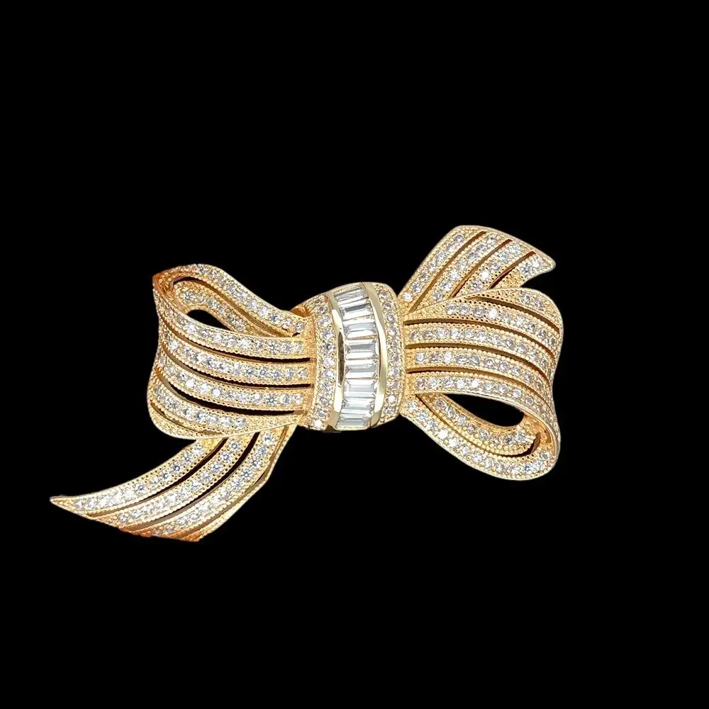 2 PCS 30x48mm Bow Shape Clear Cubic Zirconia Pave Connector For Jewelry DIY Making
2 PCS 30x48mm Bow Shape Clear Cubic Zirconia Pave Connector For Jewelry DIY Making
