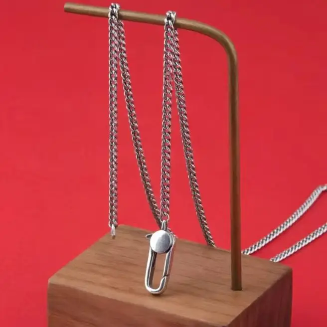 Versatile 925 sterling silver whip chain Wide face vintage necklace pendant nude chain sweater chain long fashion men and women
Versatile 925 sterling silver whip chain Wide face vintage necklace pendant nude chain sweater chain long fashion men and women