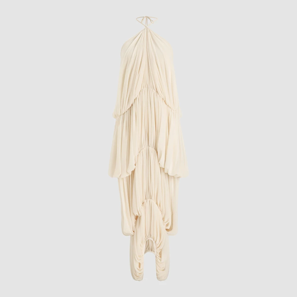 Boho Backless Tiered Chiffon Dress for Women Halter Neck Pleated Flowy Elegant Maxi Dress for Summer Vacation Party
Boho Backless Tiered Chiffon Dress for Women Halter Neck Pleated Flowy Elegant Maxi Dress for Summer Vacation Party