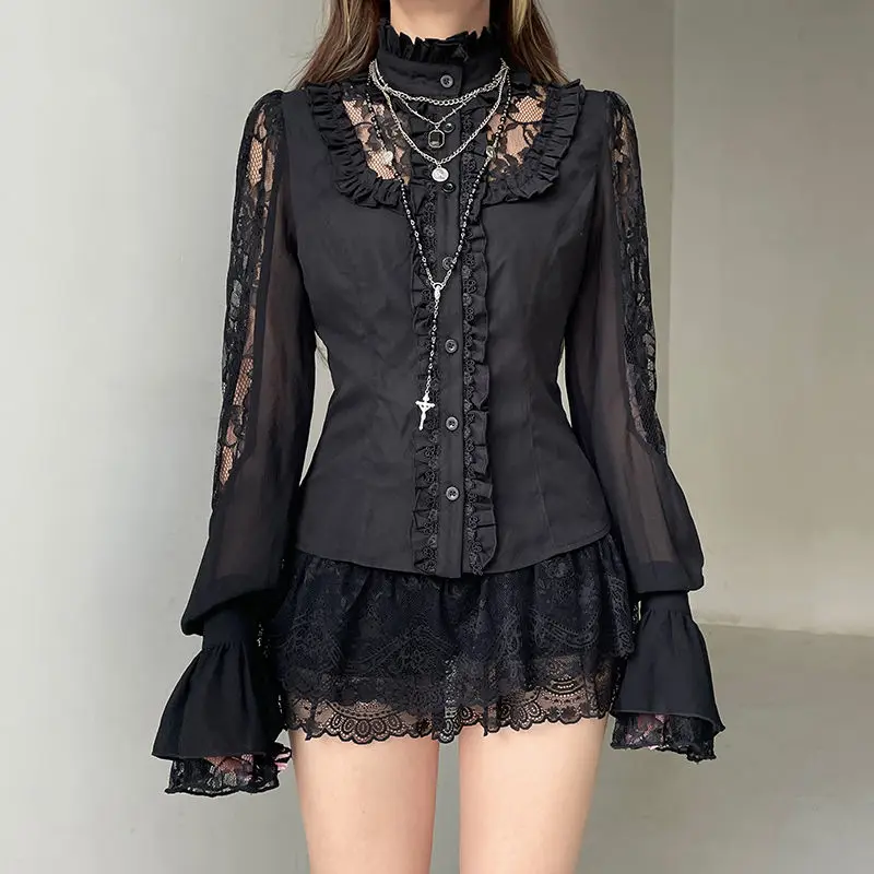 Coalfell Vintage Court Style Hollow Lace Long Sleeved Shirt for Women Y2k Slim Fit Waist Cinching Dark Spicy Girl Top
Coalfell Vintage Court Style Hollow Lace Long Sleeved Shirt for Women Y2k Slim Fit Waist Cinching Dark Spicy Girl Top