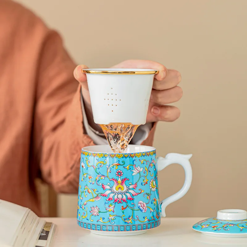 High-end enamel-painted tea and water separation cup, ceramic office cup with lid for tea brewing
High-end enamel-painted tea and water separation cup, ceramic office cup with lid for tea brewing