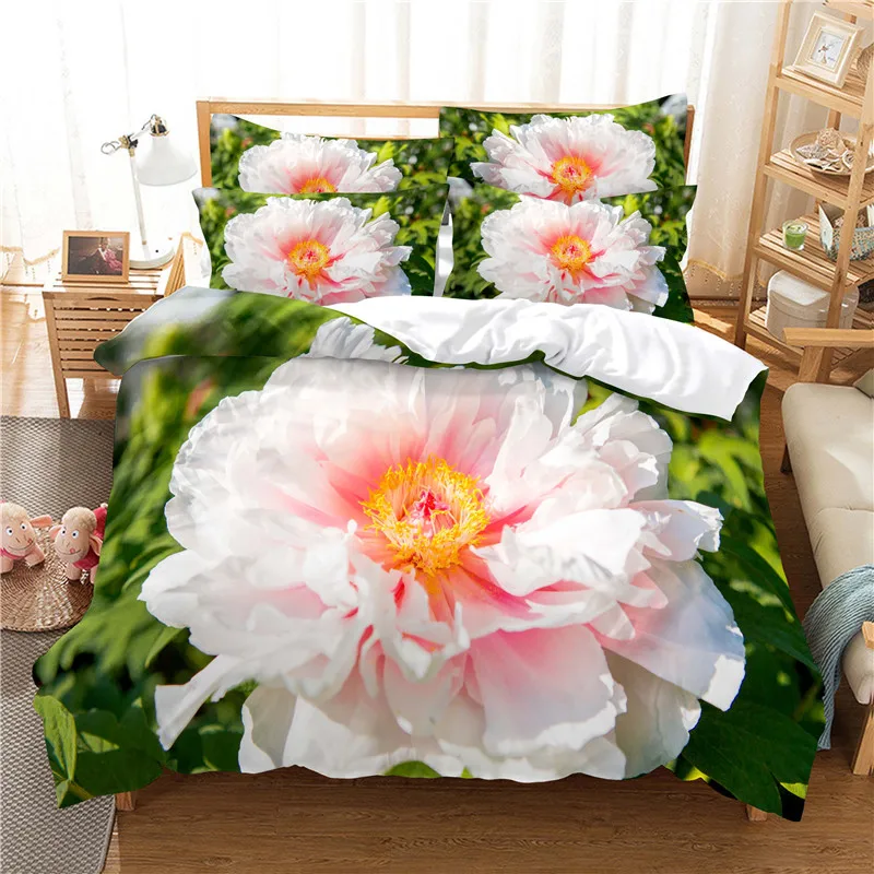 King - Sized Beautiful Flower - Printed Cotton Bedding Set for Couples: Duvet Cover with Quilt. Ideal for Home Decor
King - Sized Beautiful Flower - Printed Cotton Bedding Set for Couples: Duvet Cover with Quilt. Ideal for Home Decor