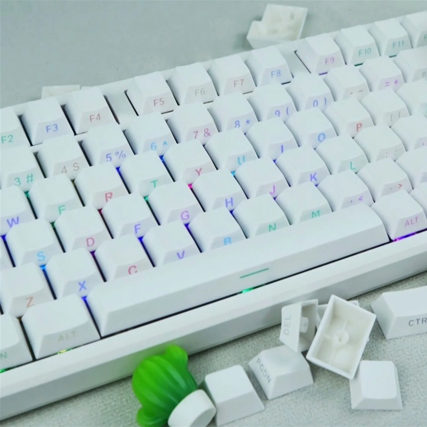 OEM Profile 140 Keys PBT White Backlit Keycaps Side Printed for 61-108 Mechanical Keyboard
OEM Profile 140 Keys PBT White Backlit Keycaps Side Printed for 61-108 Mechanical Keyboard