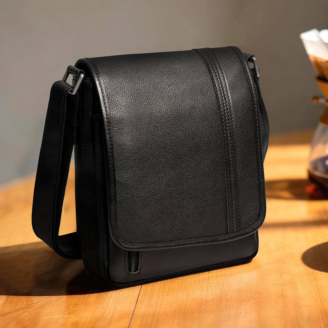 New Arrival Men High-end Crossbody Bag Urban Business Portable Shoulder Bag Casual Outdoor Handbag
New Arrival Men High-end Crossbody Bag Urban Business Portable Shoulder Bag Casual Outdoor Handbag