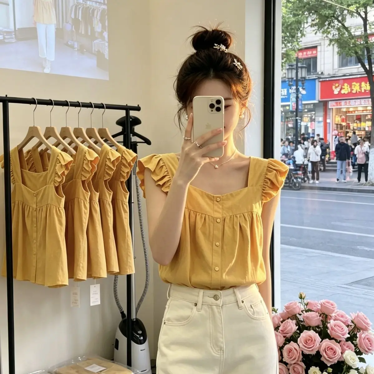 Style Square Collar Sleeveless Women's Shirt Summer Sweet Temperament Chiffon Top Fashionable Trendy Small Shirt
Style Square Collar Sleeveless Women's Shirt Summer Sweet Temperament Chiffon Top Fashionable Trendy Small Shirt