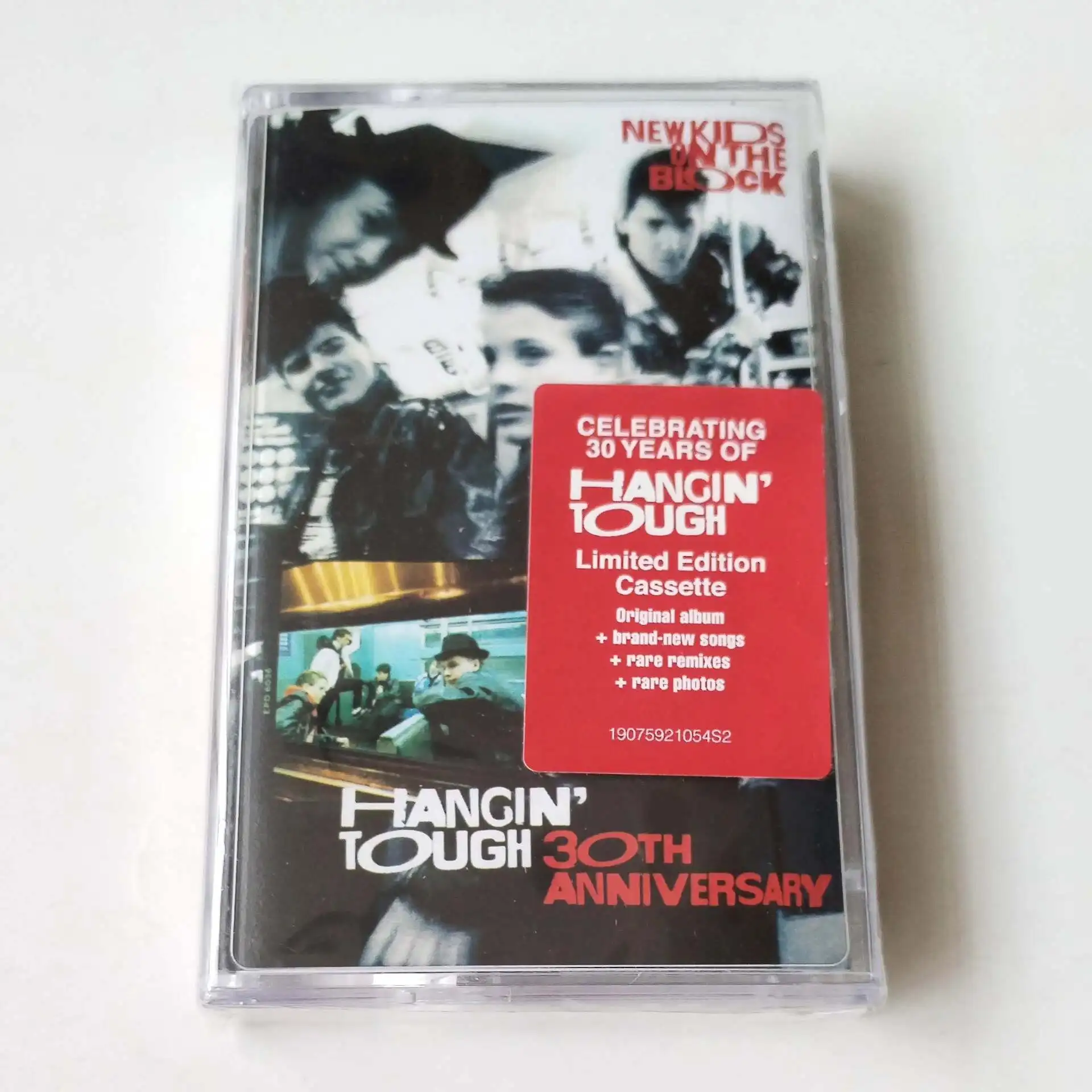 Hip Hop Danny Wood Donnie Wahlberg Music Tape Hangin Tough Album You Got It Cassettes Cosplay Walkman Car Soundtracks Box Gifts
Hip Hop Danny Wood Donnie Wahlberg Music Tape Hangin Tough Album You Got It Cassettes Cosplay Walkman Car Soundtracks Box Gifts