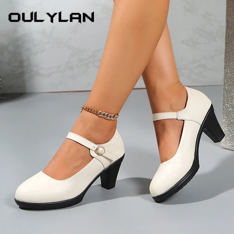 Oulylan Элегантные туфли-лодочки больших размеров с пряжкой, модная непромокаемая женская обувь на среднем каблуке, повседневные удобные сандалии на высоком каблуке
Oulylan Элегантные туфли-лодочки больших размеров с пряжкой, модная непромокаемая женская обувь на среднем каблуке, повседневные удобные сандалии на высоком каблуке