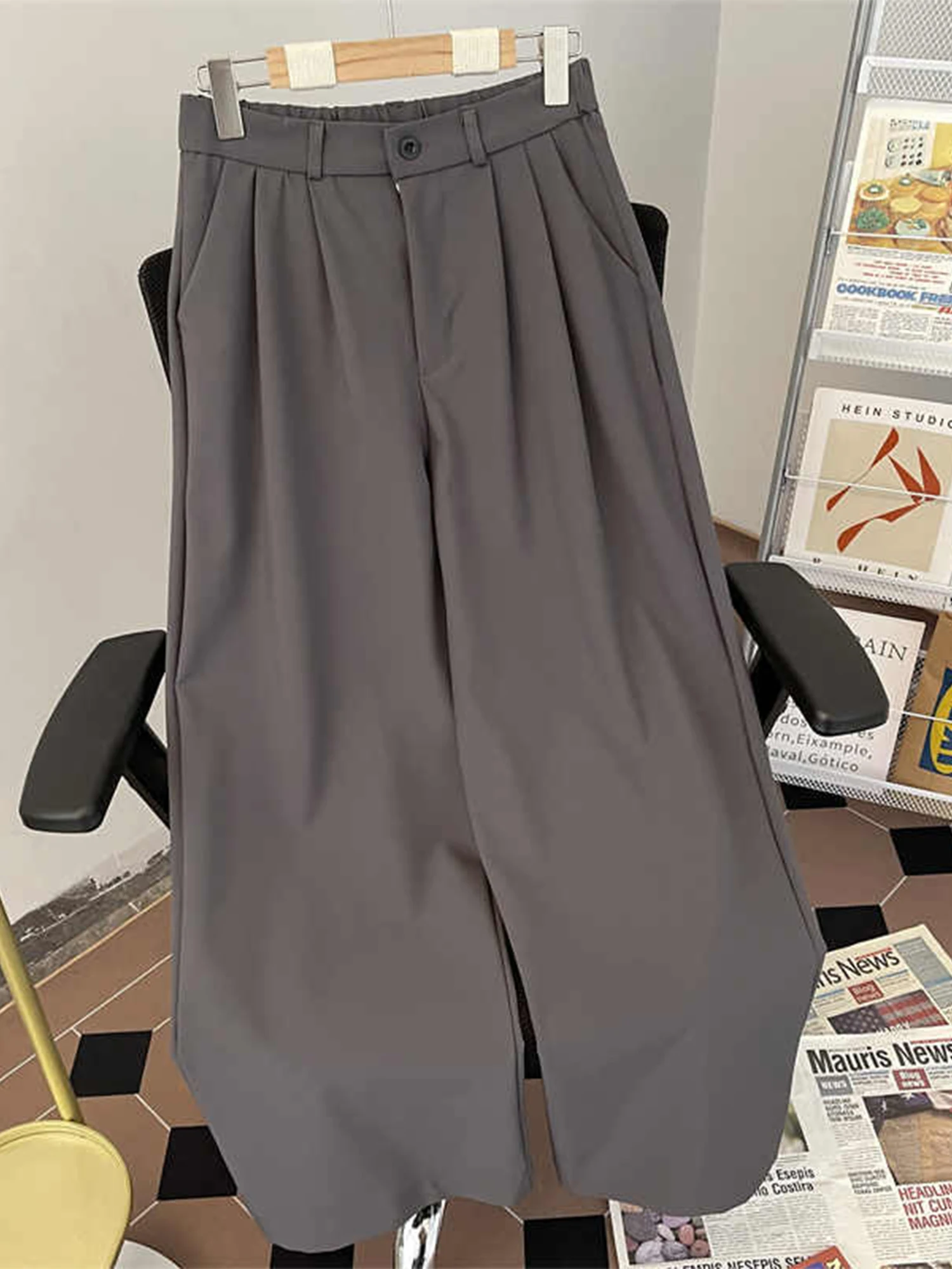 Women's Dark Grey Long Pants Baggy Oversize Suits Pants Harajuku Japanese 2000s Style Y2k Vintage Trousers Trashy Clothes New
Women's Dark Grey Long Pants Baggy Oversize Suits Pants Harajuku Japanese 2000s Style Y2k Vintage Trousers Trashy Clothes New
