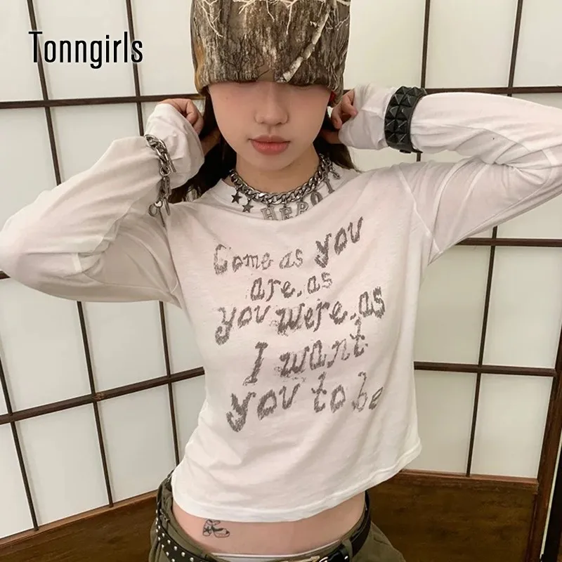 Винтажная Футболка Tonngirls с надписью, женские прозрачные белые топы с графическим рисунком, Y2k, эстетические гранж-топы, уличная одежда в американском стиле ретро
Винтажная Футболка Tonngirls с надписью, женские прозрачные белые топы с графическим рисунком, Y2k, эстетические гранж-топы, уличная одежда в американском стиле ретро