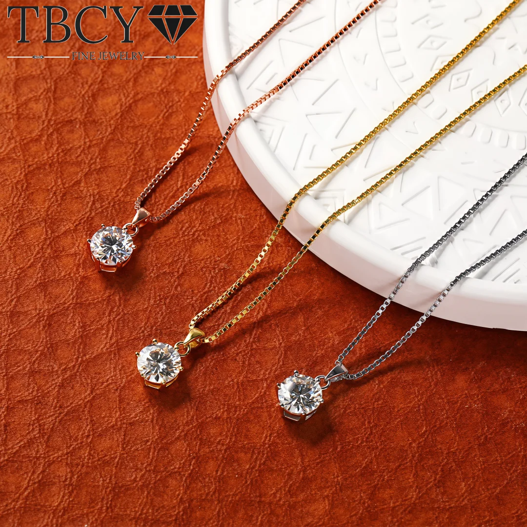 TBCYD 1/2CT D Color Moissanite Diamond Solitaire Pendant Necklace S925 Sterling Silver Classic Six-Prong Setting Box Chain Fine
TBCYD 1/2CT D Color Moissanite Diamond Solitaire Pendant Necklace S925 Sterling Silver Classic Six-Prong Setting Box Chain Fine