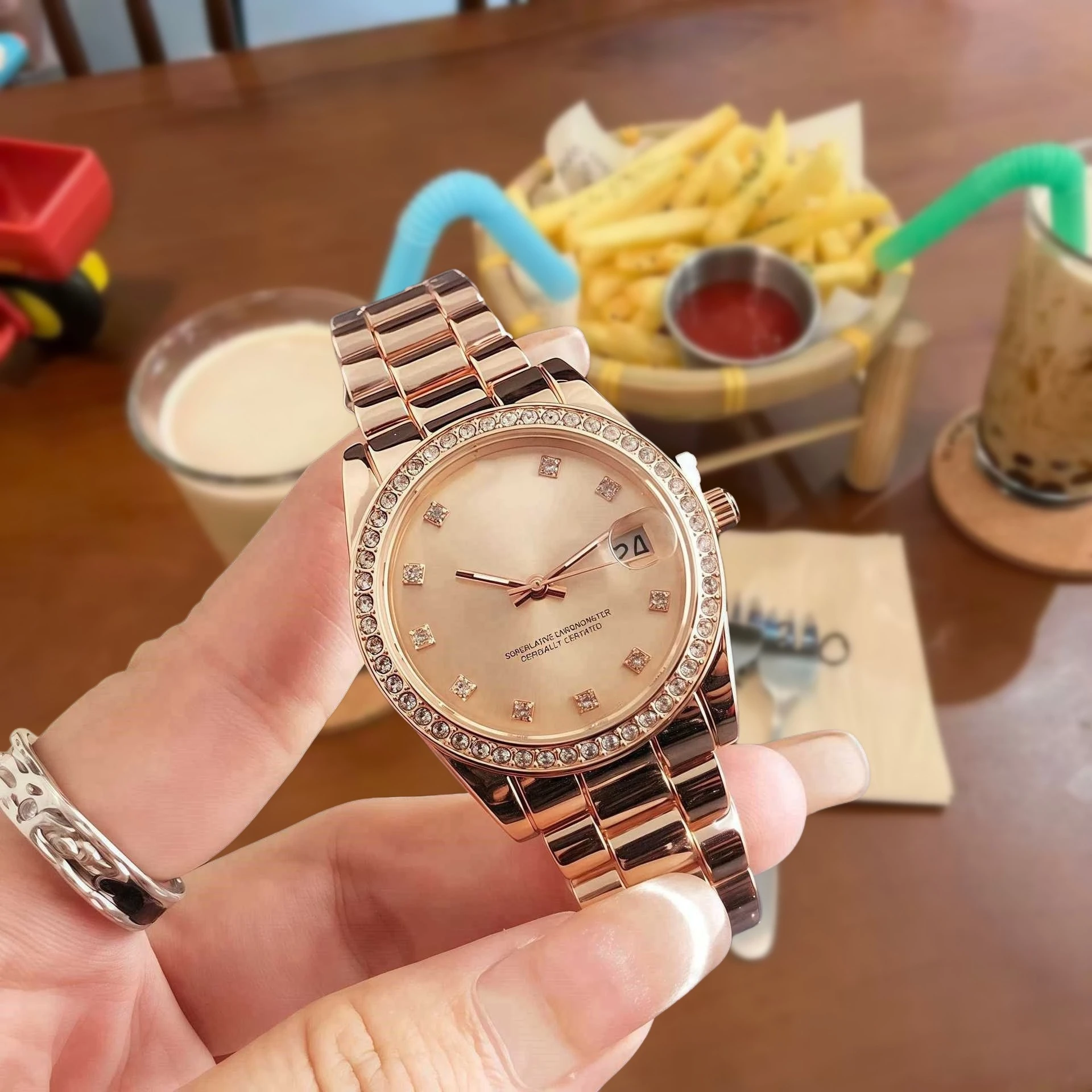 Luxury Designer Genuine Watch High Quality Calendar Diamond Accent Fashion Stainless Steel Band Quartz Movement Wristwatch
Luxury Designer Genuine Watch High Quality Calendar Diamond Accent Fashion Stainless Steel Band Quartz Movement Wristwatch