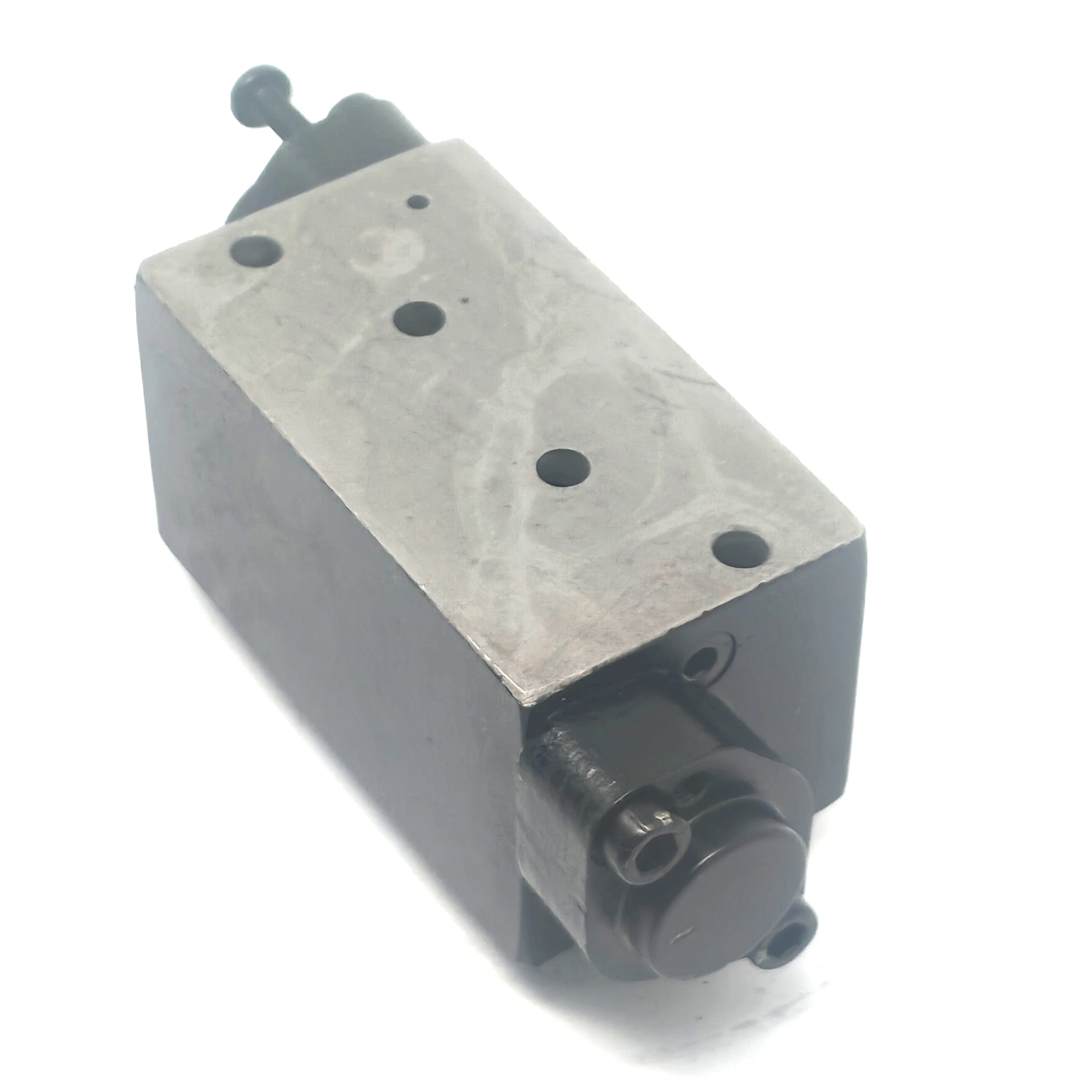 0009444502 Forklift Valve Block for H25/H30 Series Internal Combustion Forklifts
0009444502 Forklift Valve Block for H25/H30 Series Internal Combustion Forklifts