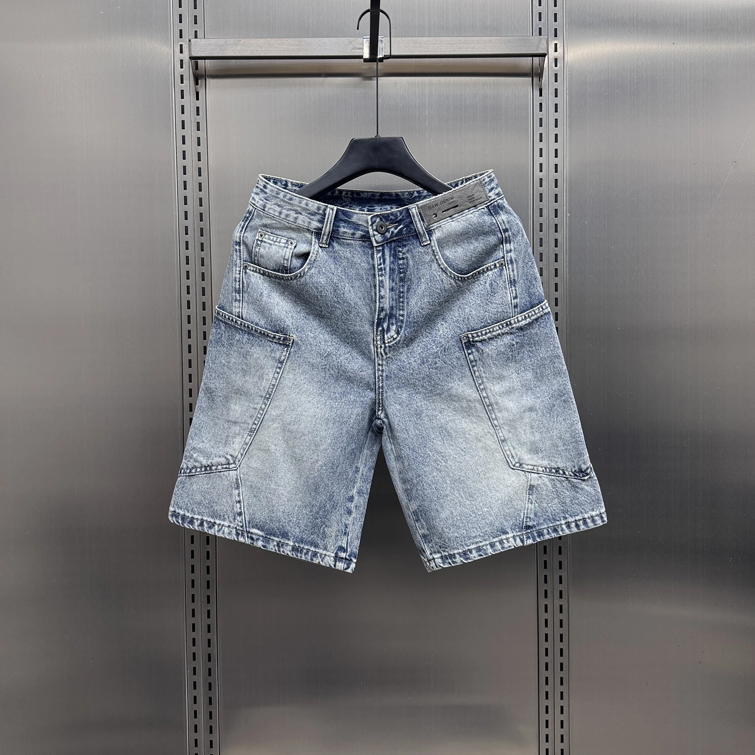 American Style Heavyweight Shorts High Street Workwear Jeans Mid-Pocket Trendy Men's Design Loose Straight Five-Quarter Pants
American Style Heavyweight Shorts High Street Workwear Jeans Mid-Pocket Trendy Men's Design Loose Straight Five-Quarter Pants