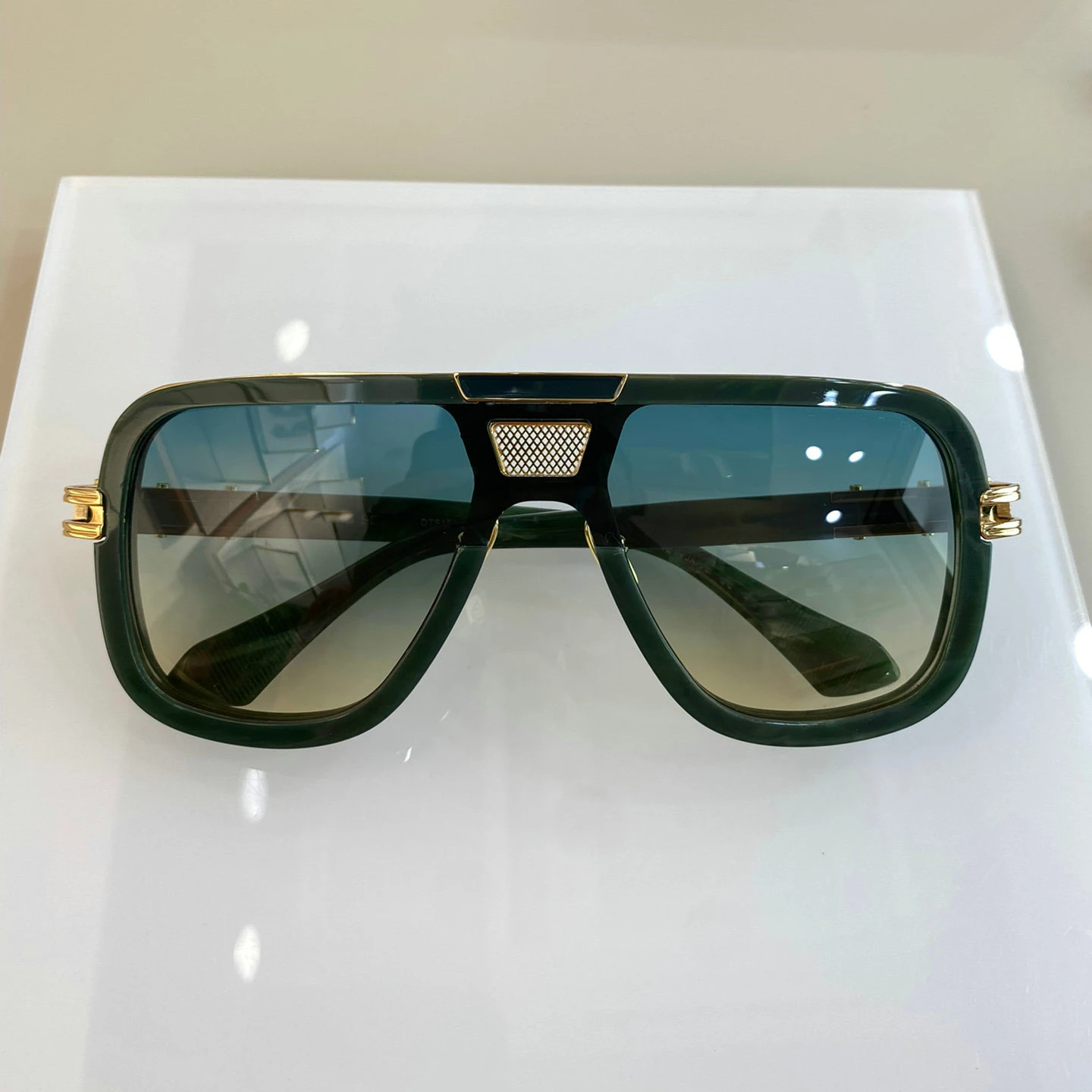 Wholesale Glasses for Men 2023 All New Design Sunglasses for Men Driving Outdoor Glasses for Women square Vintage Glasses
Wholesale Glasses for Men 2023 All New Design Sunglasses for Men Driving Outdoor Glasses for Women square Vintage Glasses