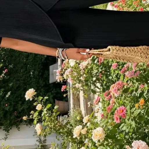 Summer Suit with Pants for Women Solid Color Round Neck Short Sleeve Tshirt and Trouser Casual and Elegant Two Piece Ladies Set
Summer Suit with Pants for Women Solid Color Round Neck Short Sleeve Tshirt and Trouser Casual and Elegant Two Piece Ladies Set