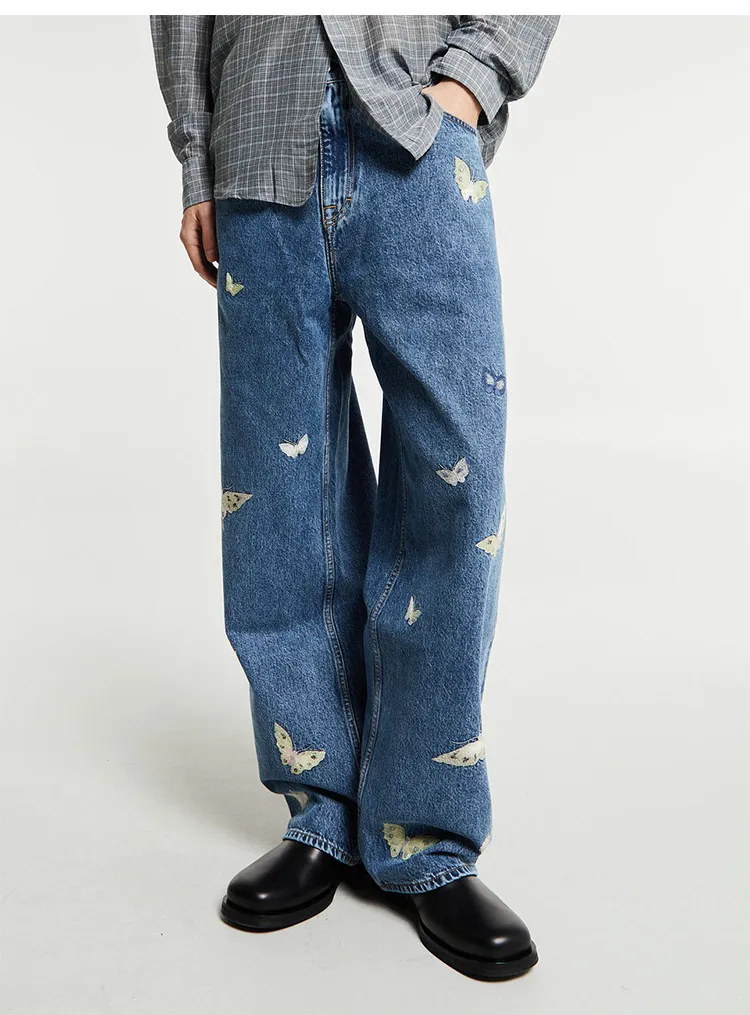 OUR LEGACY Vast Cut 25SS Indigo Butterfly Embroidered Jeans
OUR LEGACY Vast Cut 25SS Indigo Butterfly Embroidered Jeans