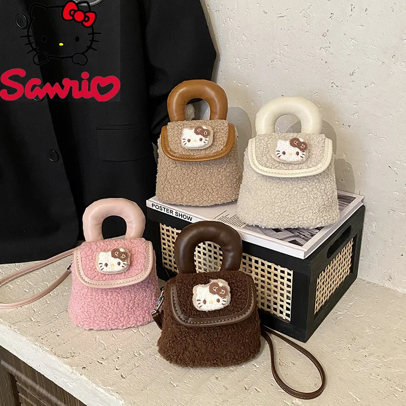 Новая женская сумка через плечо Hello Kitty, модная и высококачественная сумка для телефона для девочек, мультяшная мини-сумочка для хранения помады
Новая женская сумка через плечо Hello Kitty, модная и высококачественная сумка для телефона для девочек, мультяшная мини-сумочка для хранения помады