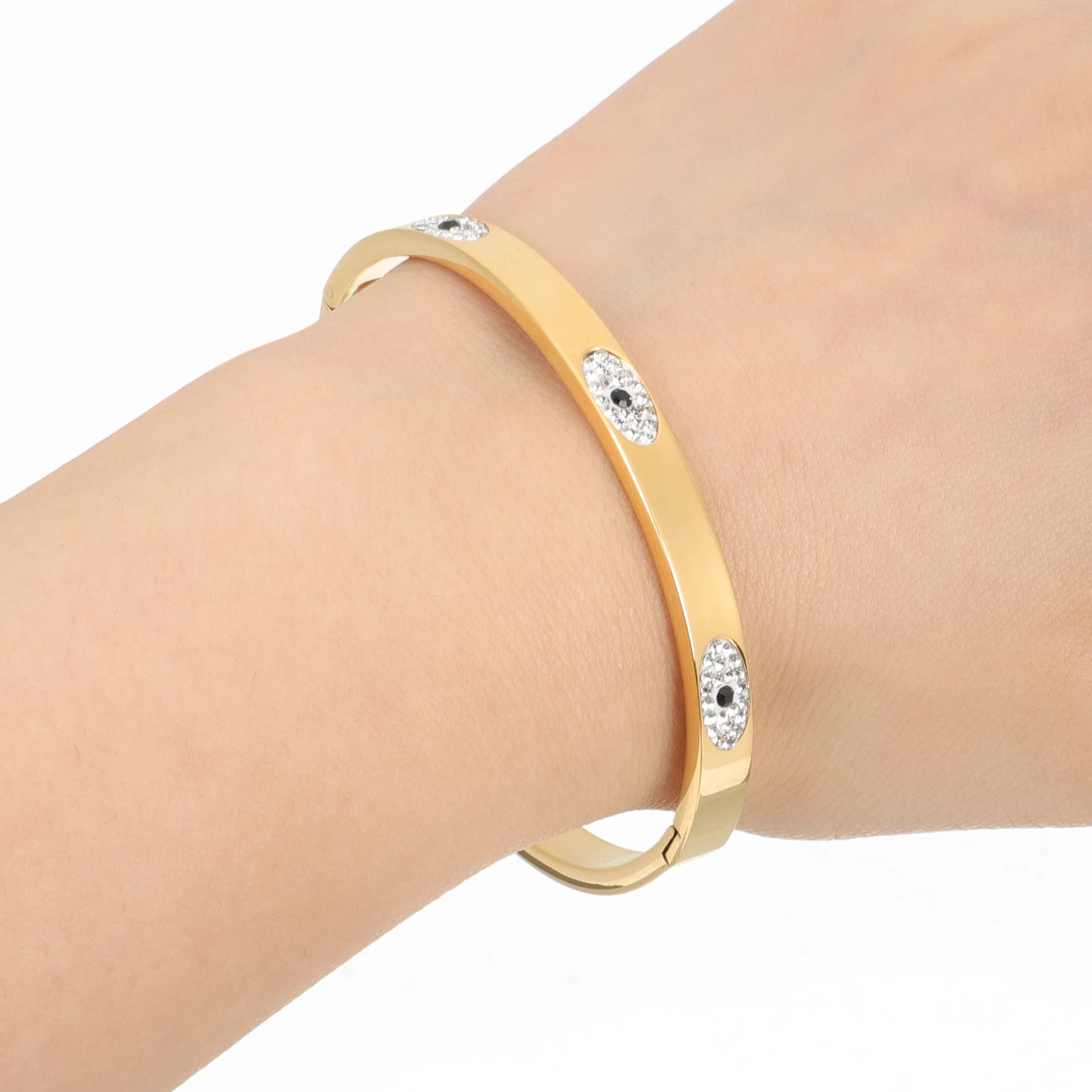 Evil Eye Bangle Bracelet with Diamond Stainless Steel Gold Color Women Jewelry Trendy Fashion Accessories for Daily Wear
Evil Eye Bangle Bracelet with Diamond Stainless Steel Gold Color Women Jewelry Trendy Fashion Accessories for Daily Wear