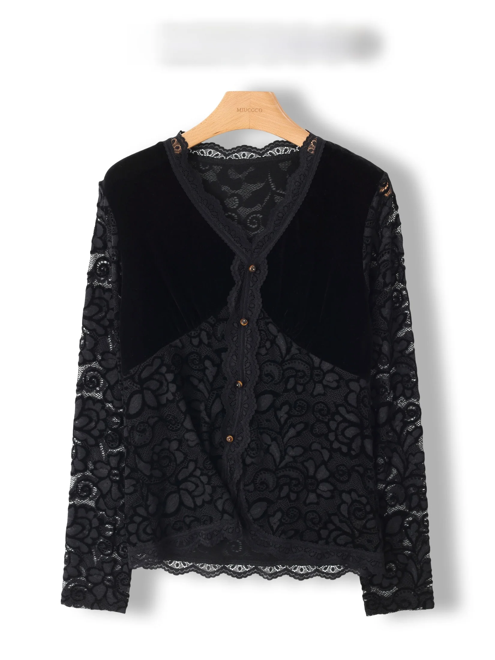 Retro Style Women's Lace Trim Base Shirt V-Neck Slim Fit Long Sleeve Polyester Fiber Fashionable Any Way You Wear It
Retro Style Women's Lace Trim Base Shirt V-Neck Slim Fit Long Sleeve Polyester Fiber Fashionable Any Way You Wear It