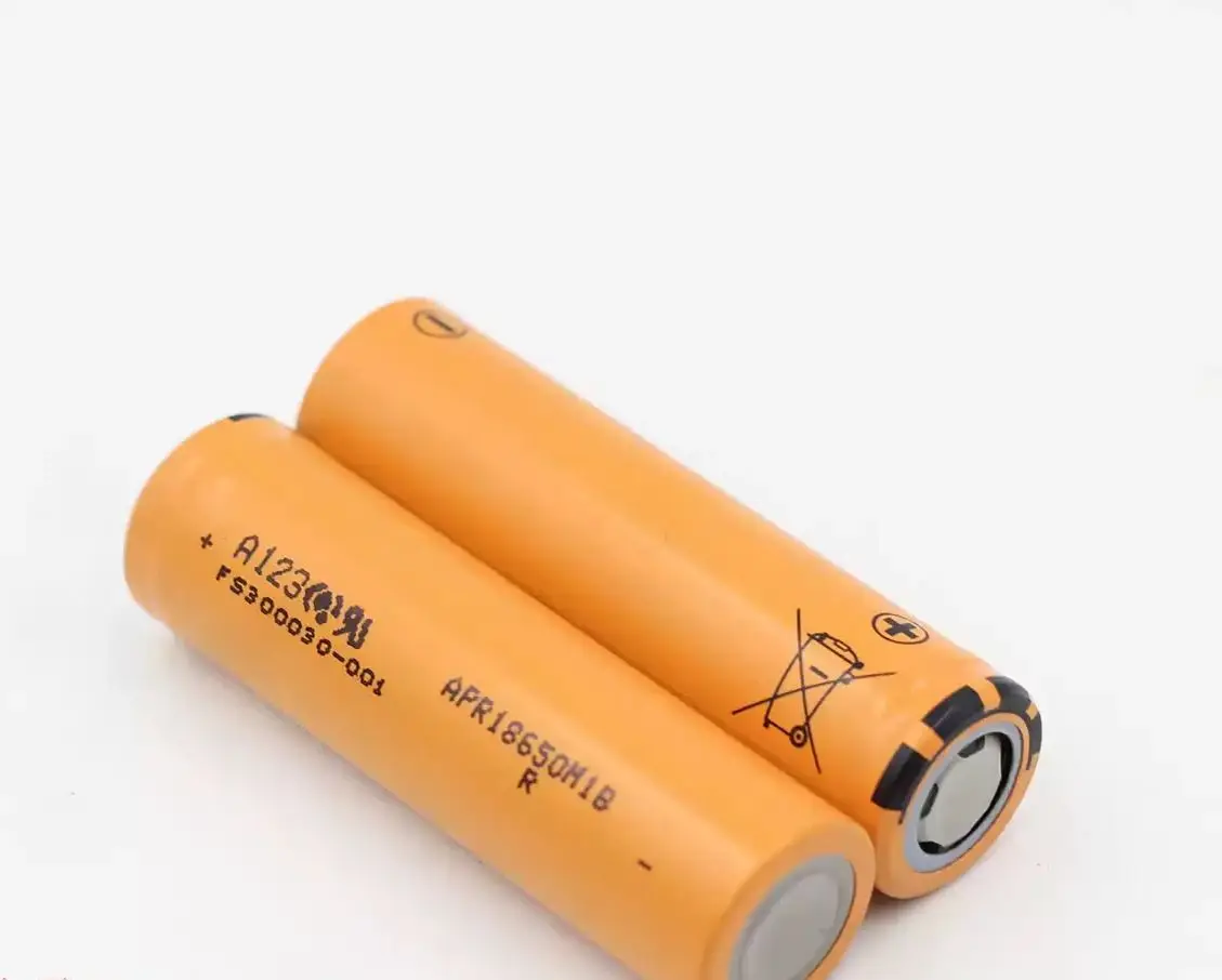 2pcs original new for A123 18650 APR18650M1B 50C Model tool battery 1100mah power battery cell Model tool battery
2pcs original new for A123 18650 APR18650M1B 50C Model tool battery 1100mah power battery cell Model tool battery