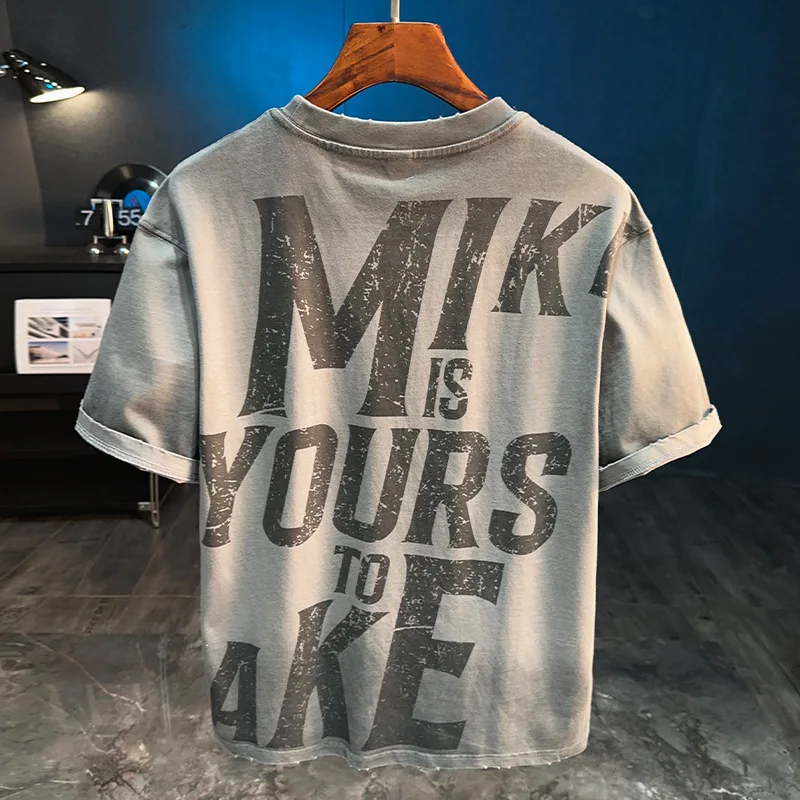 Retro vintage printed short sleeved T-shirt for men in spring and summer 2025, fashionable and loose casual clothing
Retro vintage printed short sleeved T-shirt for men in spring and summer 2025, fashionable and loose casual clothing