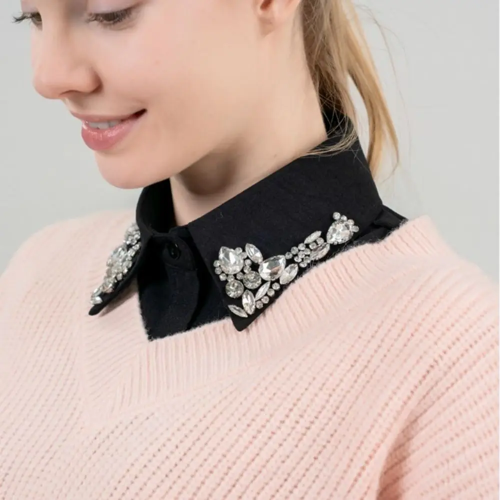Korean Fashion Fake Collar Lace Elegant Detachable Collar Rhinestones Easy Hand Wash False Shirt Collar Office Wear
Korean Fashion Fake Collar Lace Elegant Detachable Collar Rhinestones Easy Hand Wash False Shirt Collar Office Wear