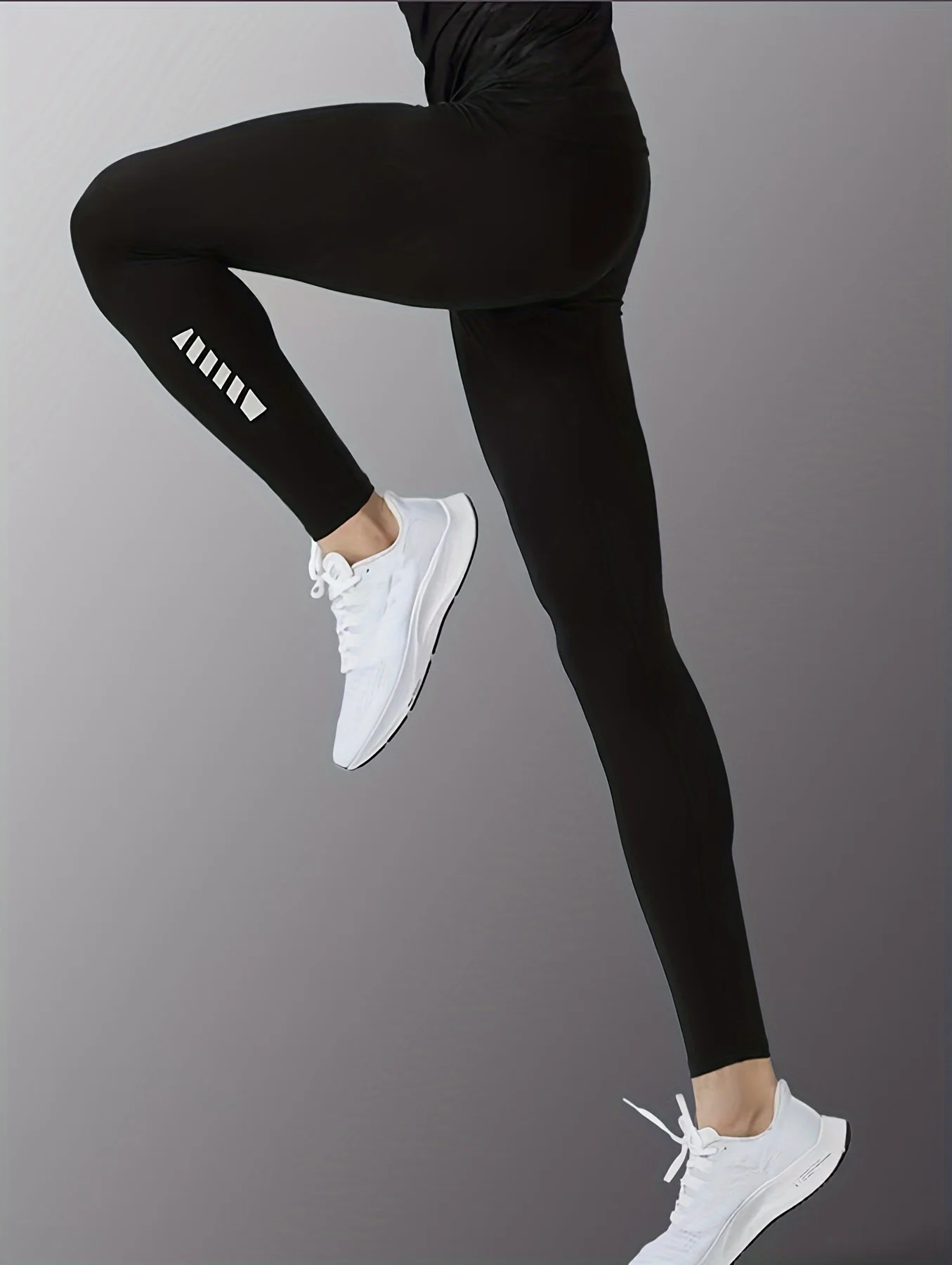 Men's High Stretch Compression Tights - Quick drying and breathable, ideal for basketball, running, cycling and fitness training
Men's High Stretch Compression Tights - Quick drying and breathable, ideal for basketball, running, cycling and fitness training