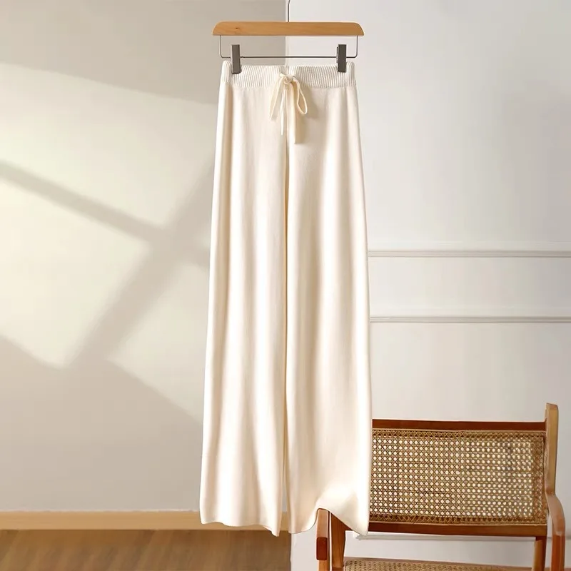 Женские брюки с высокой талией и широкими штанинами, свободные, струящиеся, длинные, прямого кроя, осенне-зимние, модные, повседневные, из трикотажной шерстяной смеси
Женские брюки с высокой талией и широкими штанинами, свободные, струящиеся, длинные, прямого кроя, осенне-зимние, модные, повседневные, из трикотажной шерстяной смеси