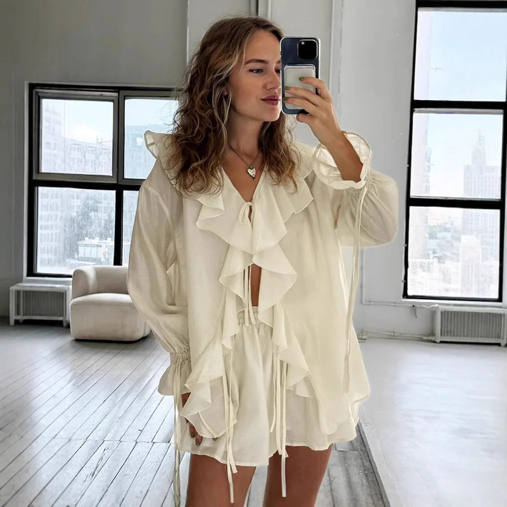 2025 Summer Ruffle Tie Casual Shorts Set for Women Two Piece Outfit with Pockets Loose Sleeveless Crop Top Matching INS Style
2025 Summer Ruffle Tie Casual Shorts Set for Women Two Piece Outfit with Pockets Loose Sleeveless Crop Top Matching INS Style