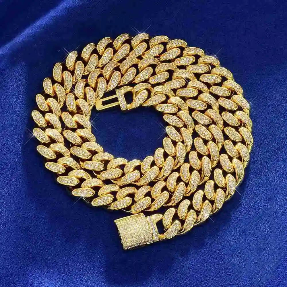 High Quality 12mm 24 Inches 18k Gold Plated Zircon Vvs Moissanite Cuban Link Chain
High Quality 12mm 24 Inches 18k Gold Plated Zircon Vvs Moissanite Cuban Link Chain