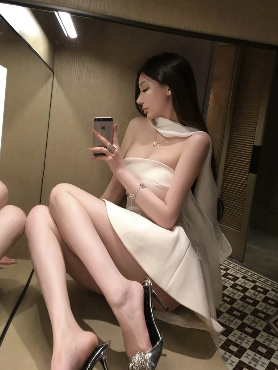 Sexy One-Shoulder Sash Slimming Bustle Dress Women's Evening Gown High Waist Wedding Date Company Annual Meeting Performance ...
Sexy One-Shoulder Sash Slimming Bustle Dress Women's Evening Gown High Waist Wedding Date Company Annual Meeting Performance ...