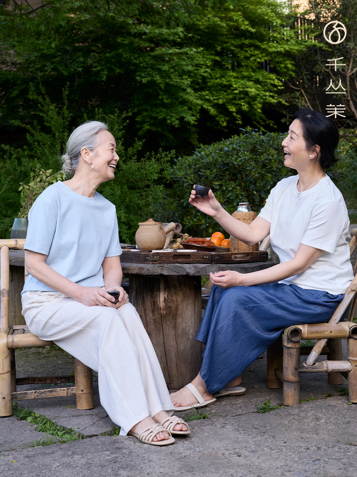Loose Casual Pure Color Short Sleeve T-Shirt Top for Middle-Aged And Elderly Women Summer New Style Mom Clothes
Loose Casual Pure Color Short Sleeve T-Shirt Top for Middle-Aged And Elderly Women Summer New Style Mom Clothes