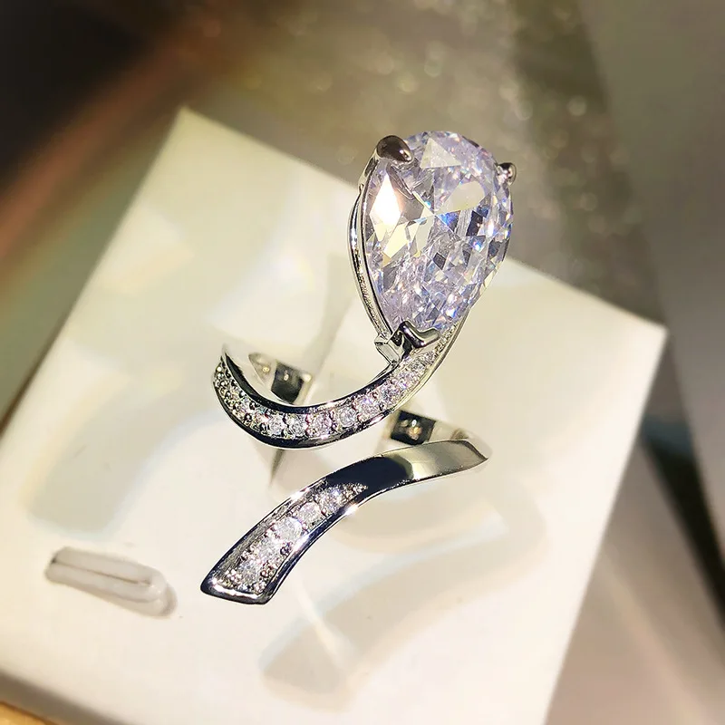 2022 NEW Fashion Multi-Layer Winding Geometric Water Drop Shape Full Of Diamonds Rings For Women Valentine's Day Gift Jewelry
2022 NEW Fashion Multi-Layer Winding Geometric Water Drop Shape Full Of Diamonds Rings For Women Valentine's Day Gift Jewelry