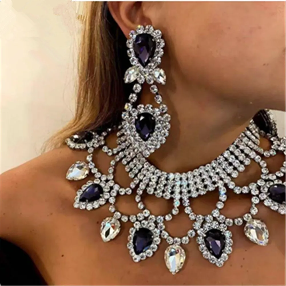 Luxurious Rhinestone Multilayer Bridal Necklace Earrings Sets for Women Crystal Big Water Drop Pendant Necklace Wedding Jewelry
Luxurious Rhinestone Multilayer Bridal Necklace Earrings Sets for Women Crystal Big Water Drop Pendant Necklace Wedding Jewelry