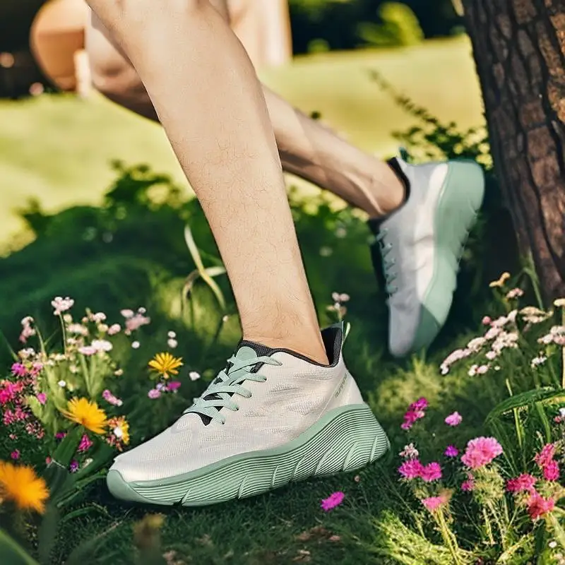 Fashionable couple's new casual sneakers jogging wear-resistant cushioned running sneakers, super breathable and comfortableP
Fashionable couple's new casual sneakers jogging wear-resistant cushioned running sneakers, super breathable and comfortableP