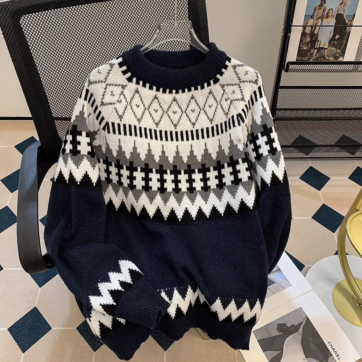 Retro Heavyweight Fair Isle Knit round Ne Sweater ex Casual Versatile Couple's Base Layer Sweater Trendy Loose Fit
Retro Heavyweight Fair Isle Knit round Ne Sweater ex Casual Versatile Couple's Base Layer Sweater Trendy Loose Fit
