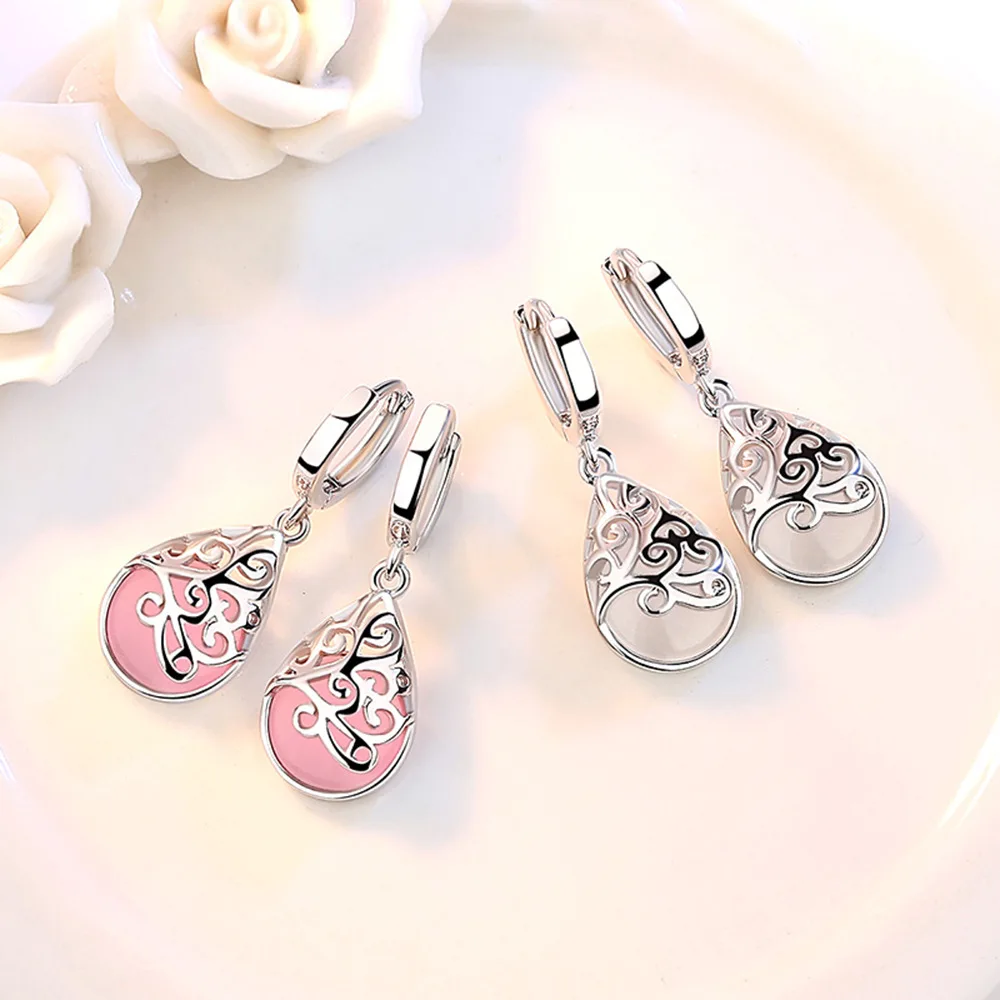 Elegant 925 Sterling Silver/Pink Luxury Carved Teardrop Hollow Earrings, Fashionable Women's Wedding Party Jewelry
Elegant 925 Sterling Silver/Pink Luxury Carved Teardrop Hollow Earrings, Fashionable Women's Wedding Party Jewelry